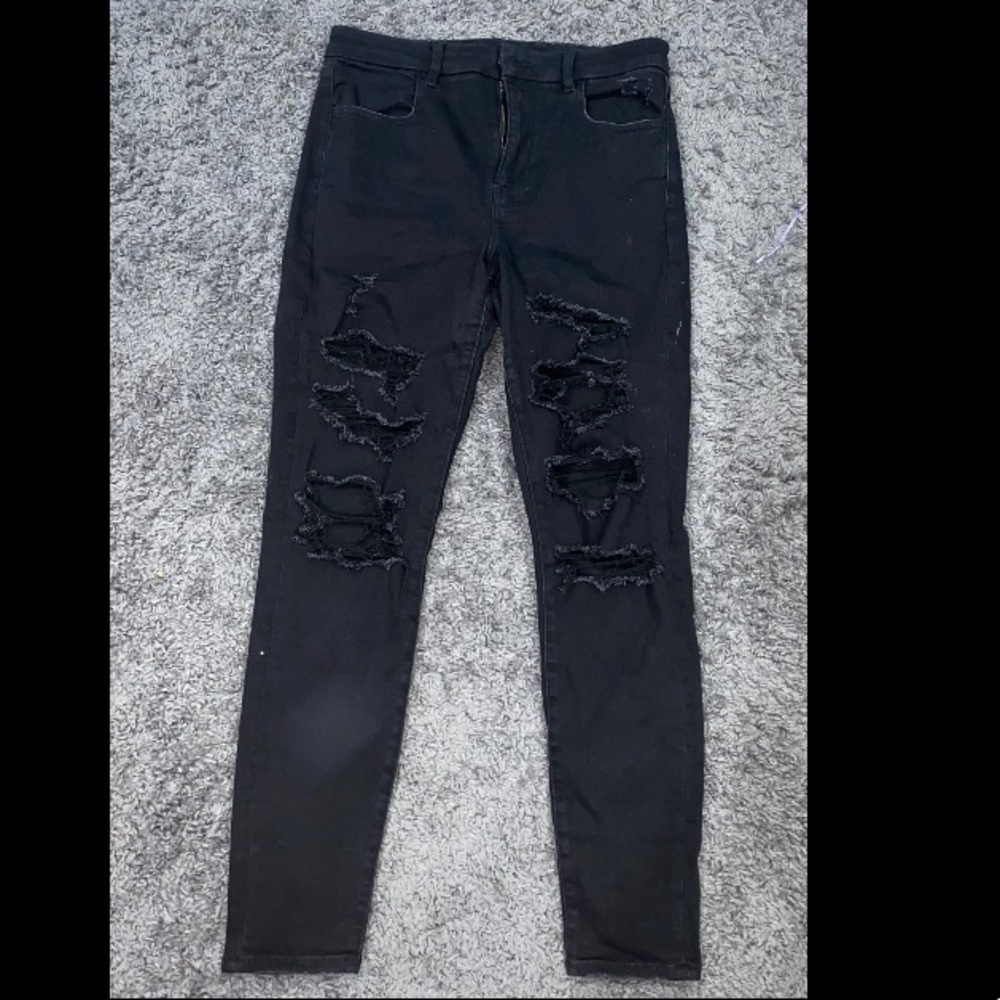 AE Black Curvy High Rise Ripped Jeans - Size 12